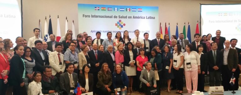 Lee más sobre el artículo Concluyó 18 nov. 2016 hoy el Foro Internacional de Salud en América Latina