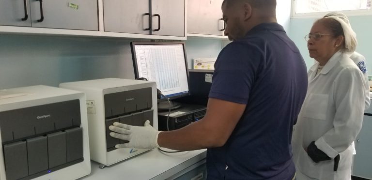Lee más sobre el artículo Instalan máquinas para pruebas rápidas de tuberculosis en hospitales SRS Norcentral