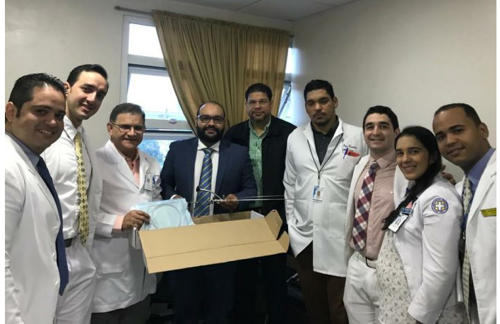 En este momento estás viendo Hospital Cabral y Báez recibe equipo donado por la Sociedad Dominicana de Urología
