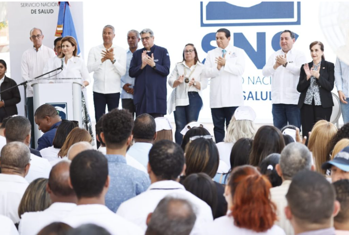 Lee más sobre el artículo Vicepresidenta inaugura segunda etapa remozamiento Hospital Municipal Dr. Luis Espaillat, de Sabana Iglesia