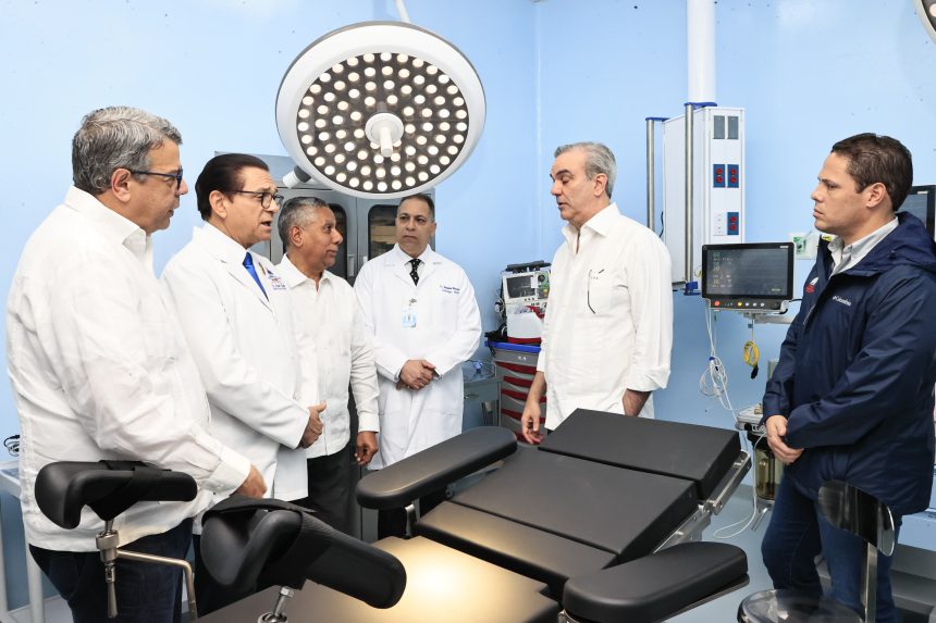 En este momento estás viendo Presidente Abinader inaugura moderno Hospital Municipal San José de las Matas