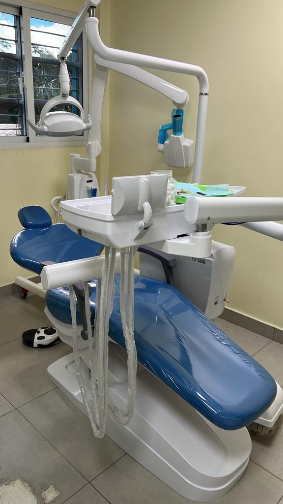 En este momento estás viendo Hospital Pediátrico Arturo Grullón adquiere equipo odontológico